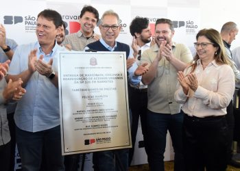 cd350fa0-dfcb-4aa8-827c-75715029aac0