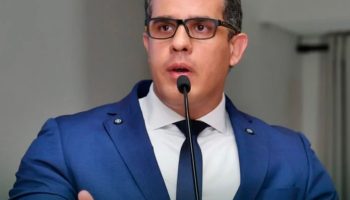 d5a81159-3691-4bb6-923f-d5fb4414d3ac