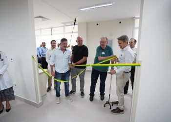 dfdce463-deb3-4ca2-83a6-890a91f2a4f1